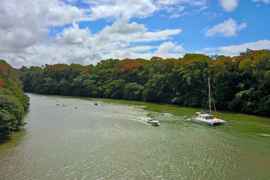 ホテル エヴァザイオン Grand River South East エクステリア 写真