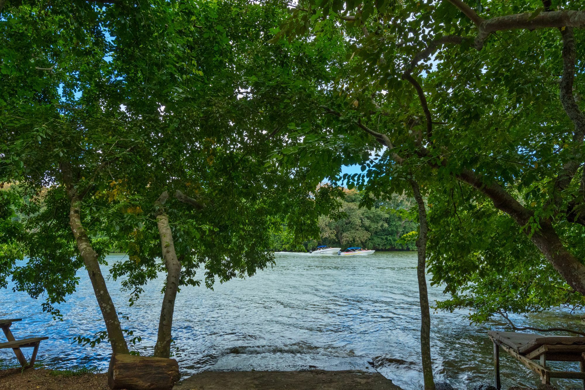 ホテル エヴァザイオン Grand River South East エクステリア 写真